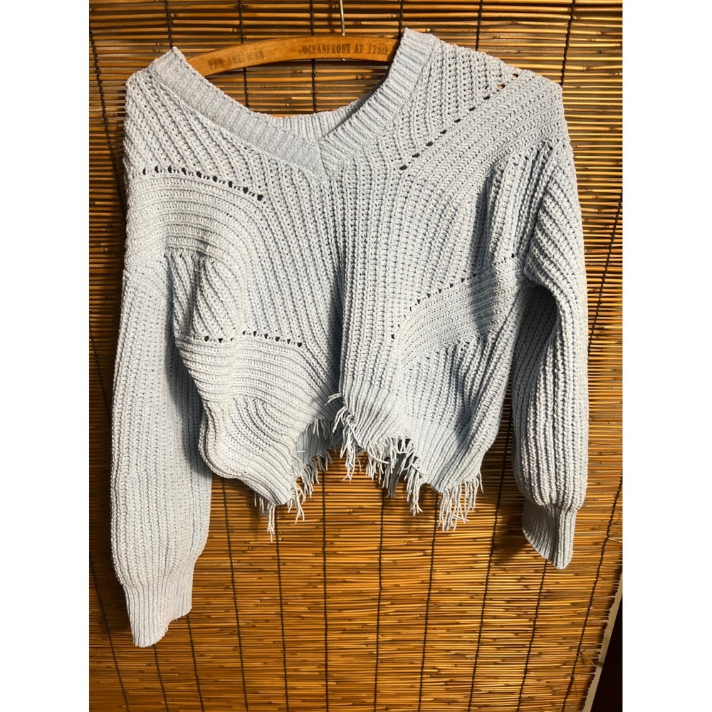 Light Blue Chenille V-Neck Distressed Fringe Hem Sweater Small 3-5